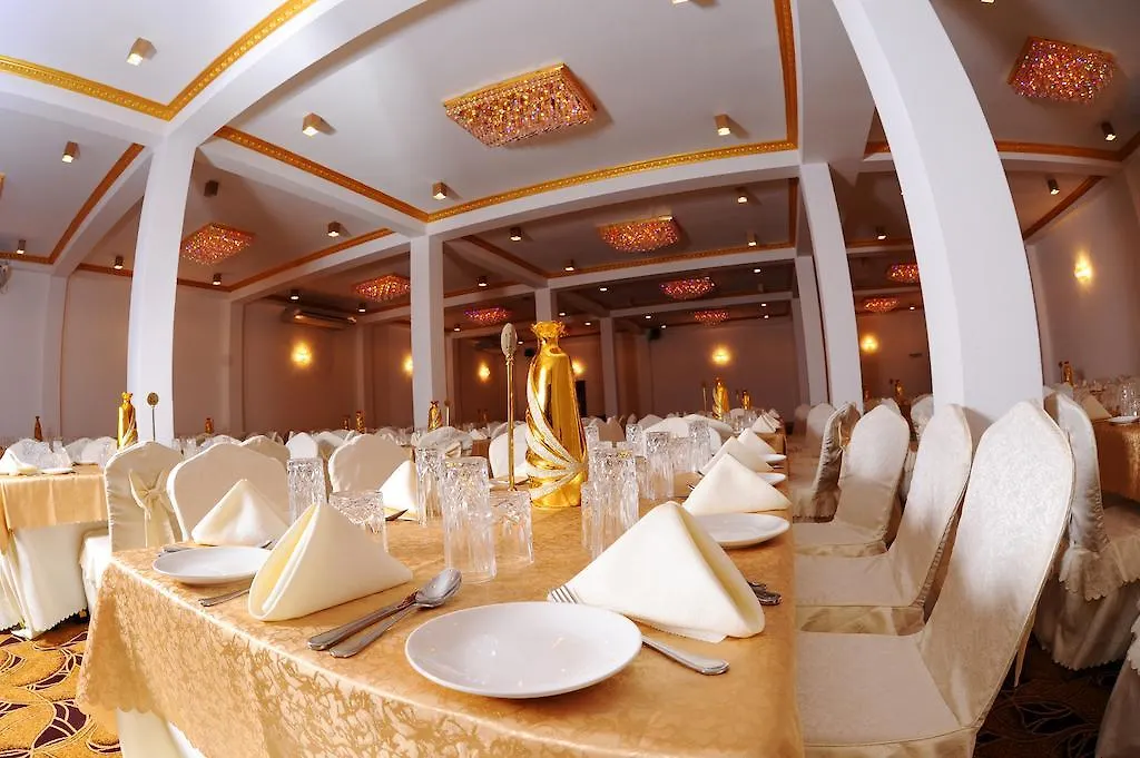 Sanoreech Hotel Negombo